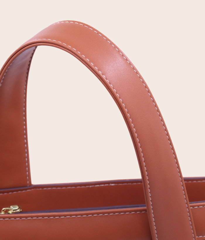 Sac à main tressé  –Bandoulière cuir & osier Style naturel