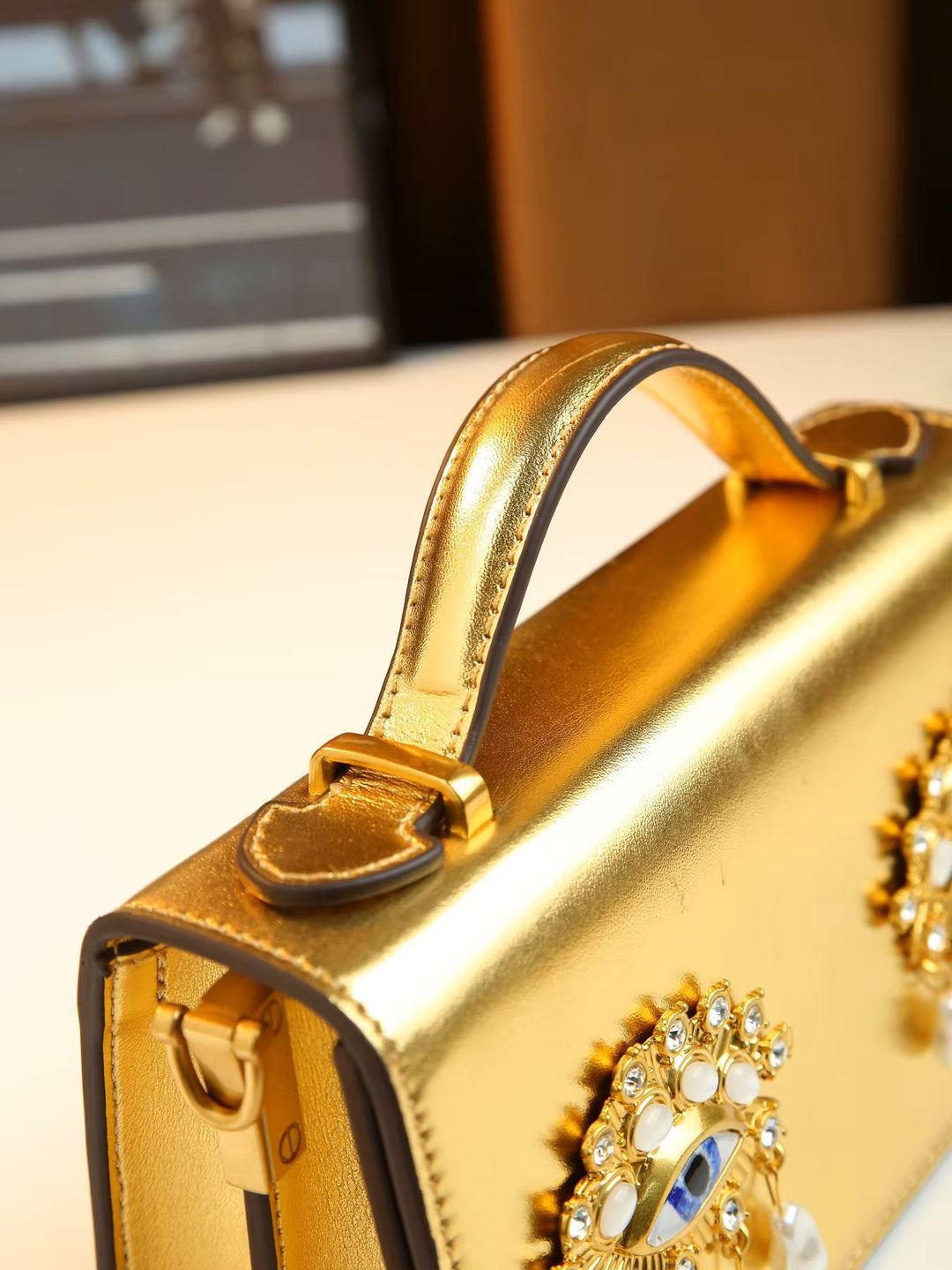 Sac bandoulière femme en simili cuir PU – Décor yeux 3D