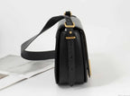 Design Damenmode lässige schlichte Umhängetasche Damen Leder Kupferschnalle Umhängetasche Echtes Leder Satteltasche weiblich