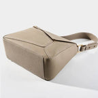 Sac à Main en Cuir Véritable – Design Géométrique MYNELIA