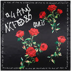 Foulard carré femme à imprimé floral – 90 × 90 cm