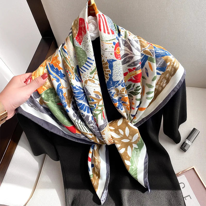 Foulard carré femme en polyester satiné effet soie – Motif géométrique 90 × 90 cm