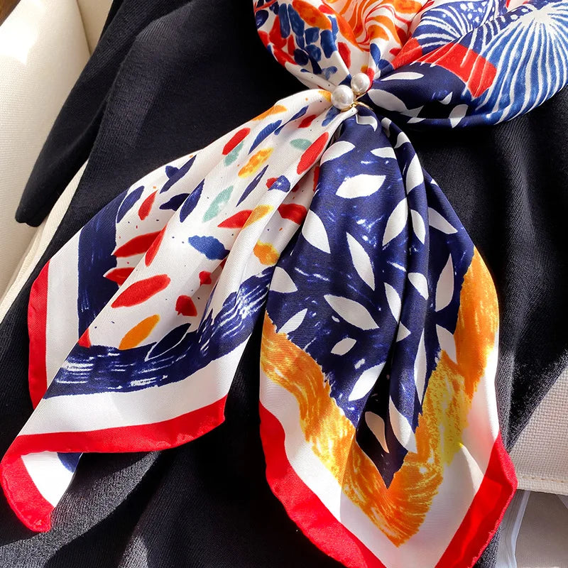 Foulard carré femme en polyester satiné effet soie – Motif géométrique 90 × 90 cm