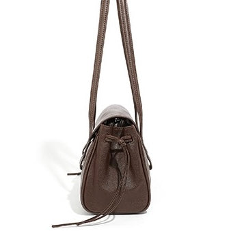 Sac bandoulière Cuir Souple Gland – Luxe & Élégance Minimaliste