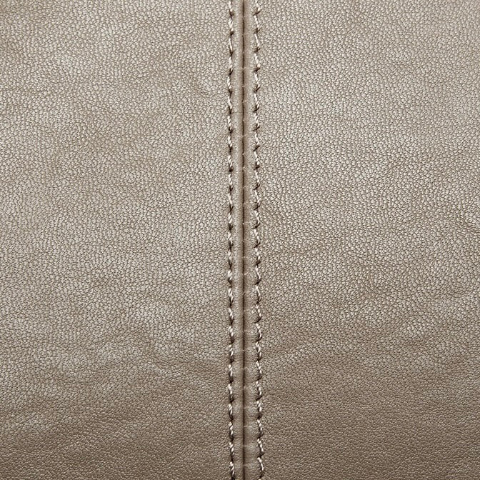 Sac à main tote en cuir véritable avec rivets -Grande Capacité, Style Vintage MYNELIA