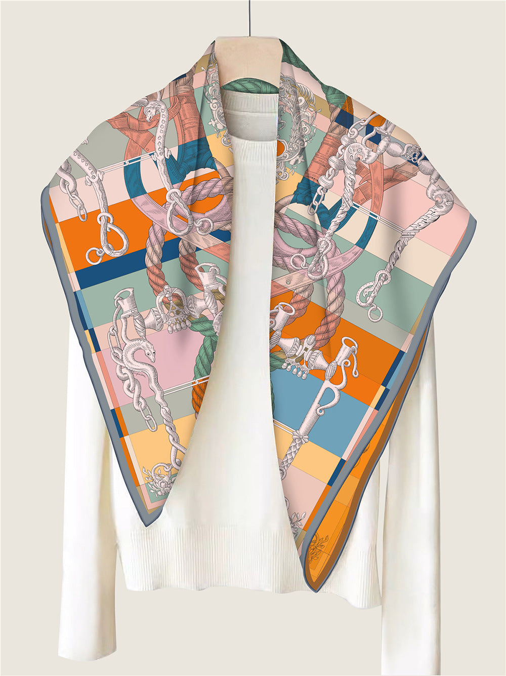 Foulard Carré en Soie Twill – Imprimé Recto-Verso 90×90 cm MYNELIA