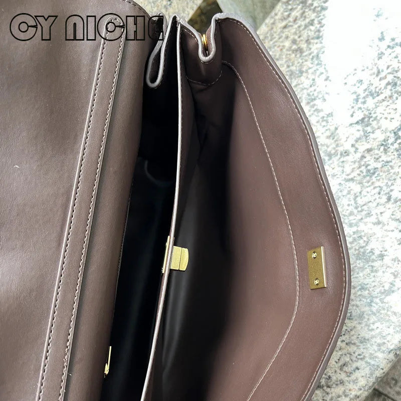 Sac à main tote daim givré femme — Luxe Discret & Grande Capacité MYNELIA