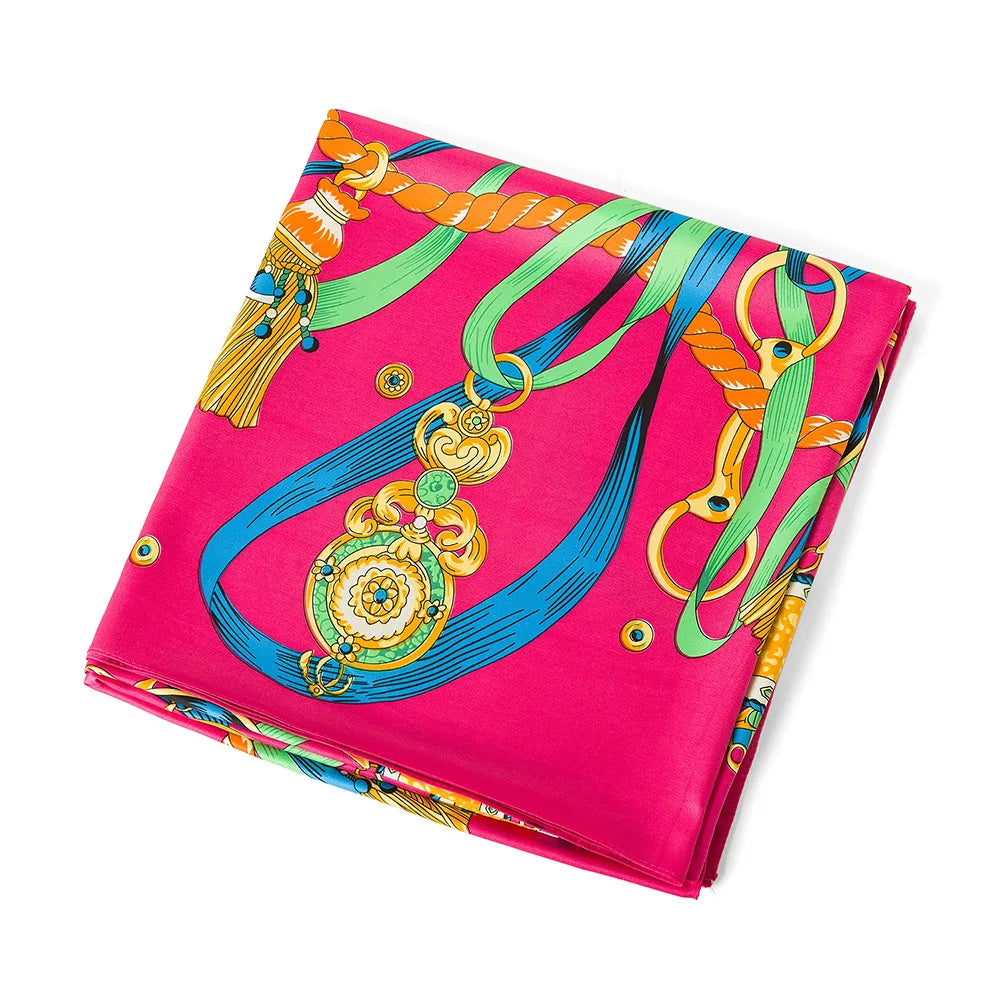 Grand foulard carré imprimé chaînes et rubans