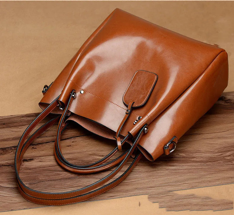Genuine Leather Bags For Women Messenger Handbags Women Famous Brands Fashion Luxury Shoulder Bags MYNELIA