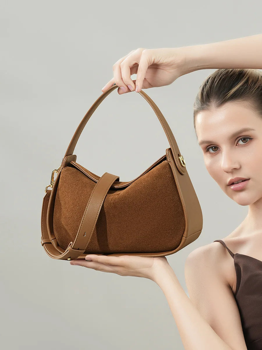 Sac à main bandoulière en daim Cuir -Design unique forme coussin MYNELIA