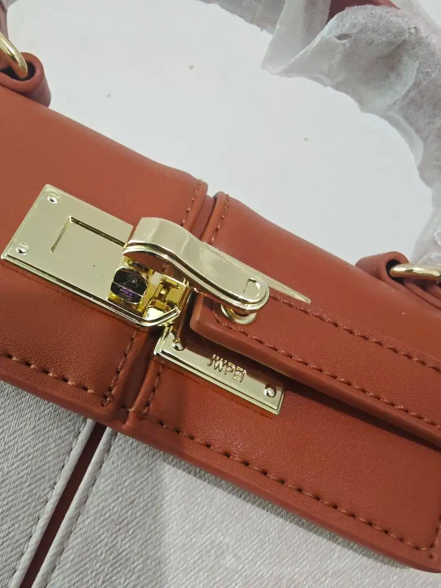Sac à main trapézoïdal en cuir PU | Élégant & Polyvalent MYNELIA