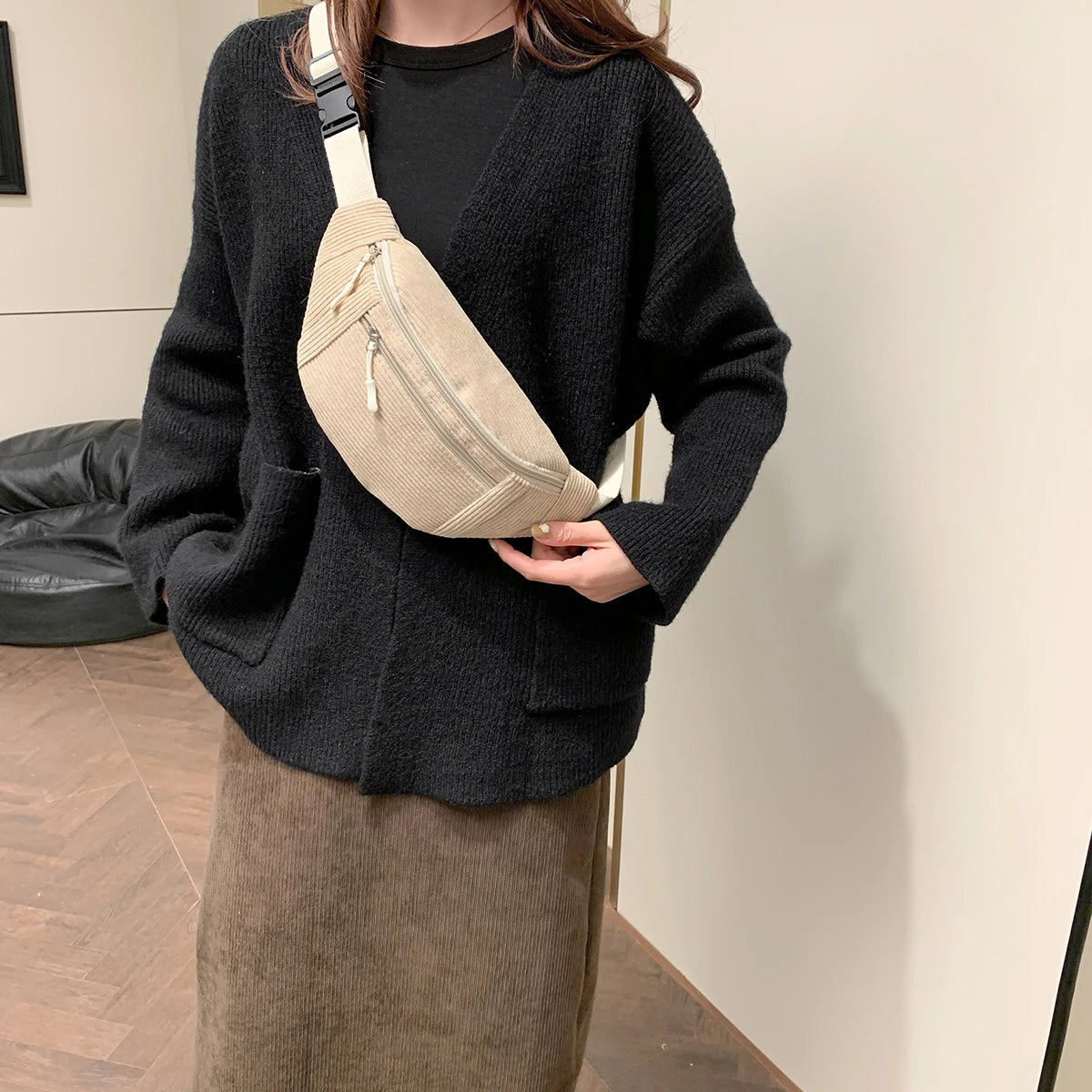 Sac banane velours côtelé — Pochette Tendance Femme | Bandoulière & Ceinture MYNELIA