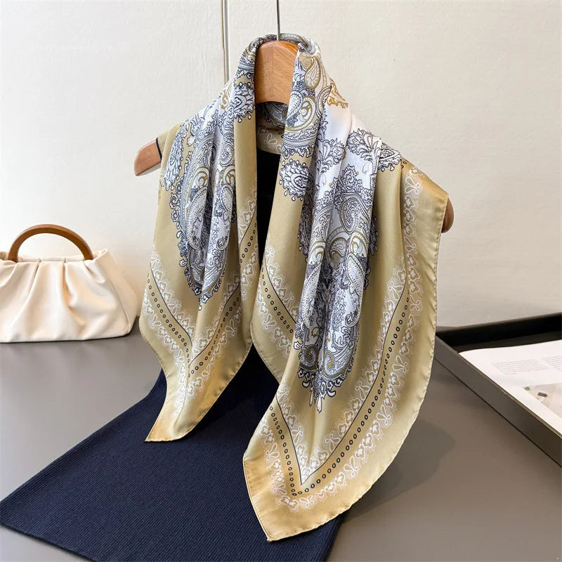Foulard Carré Femme Motif Paisley – 70×70 cm, Doux & Multicolore MYNELIA