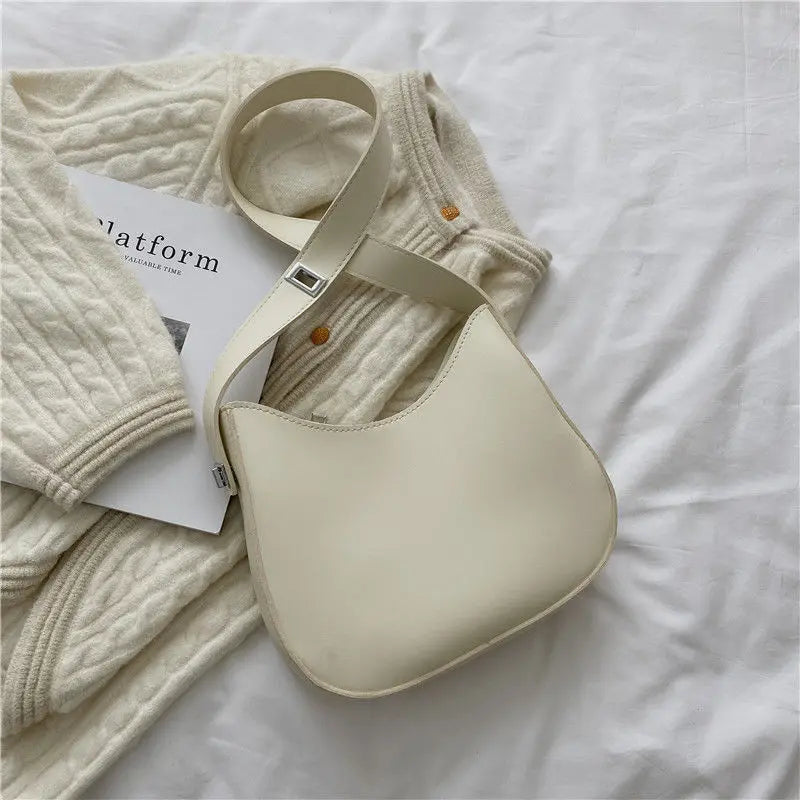Sac à main Hobo cuir souple — La Désinvolture Élégante MYNELIA
