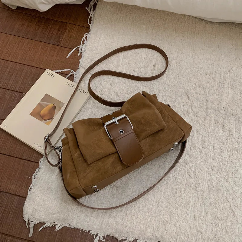 Sac à bandoulière  suède plissé – Fermoir Style fashion