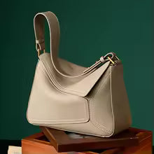 Sac à Main en Cuir Véritable – Design Géométrique MYNELIA