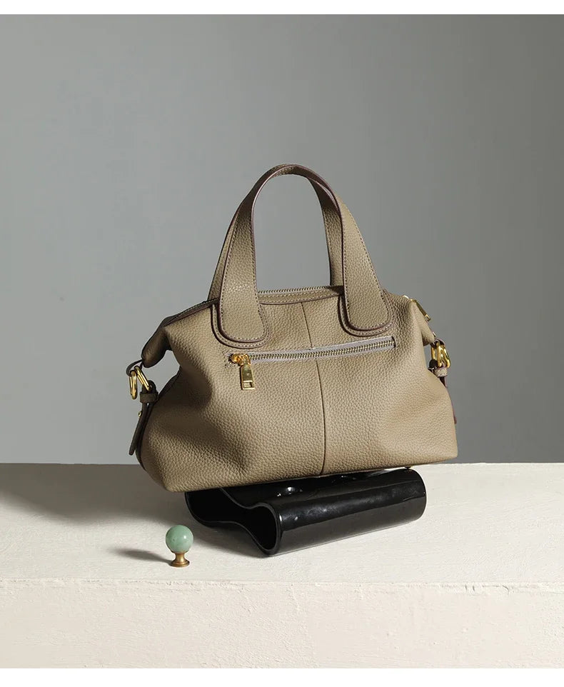 Sac à main en cuir véritable  – Élégance Intemporelle MYNELIA