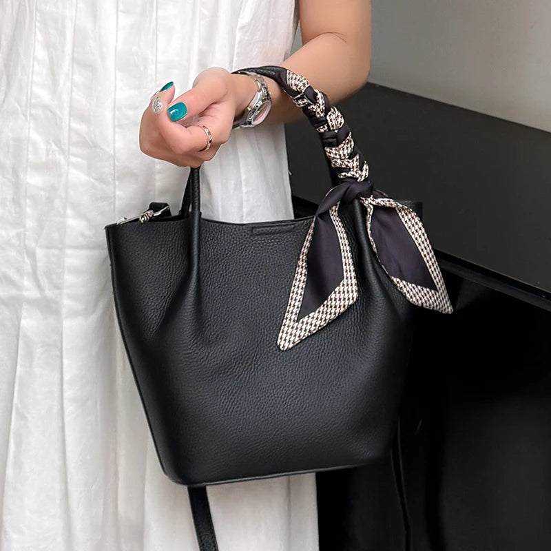 Sac Tote Cuir Véritable Ruban Décoratif Espaces Intérieurs
