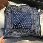Foulard Carré Femme Motif Paisley – 70×70 cm, Doux & Multicolore MYNELIA