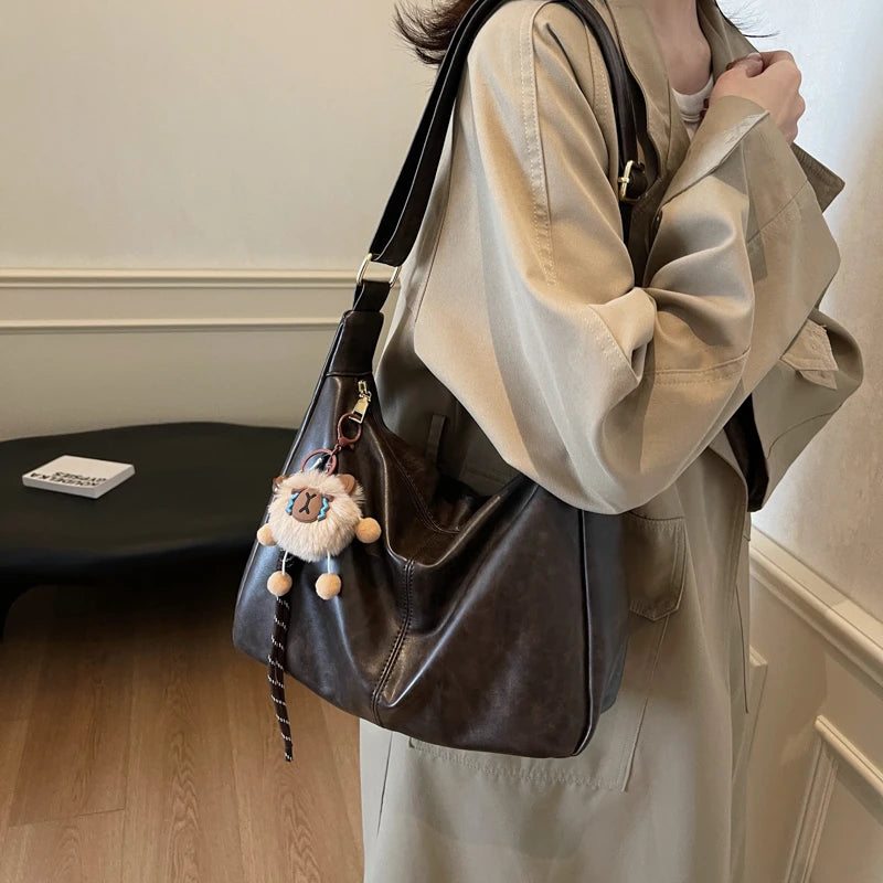 New Free Pandent Fashion Women's Crescent bag High Quality PU Leather Shoulder Bag Waterproof Crossbody Bag Casual Tote Bag MYNELIA