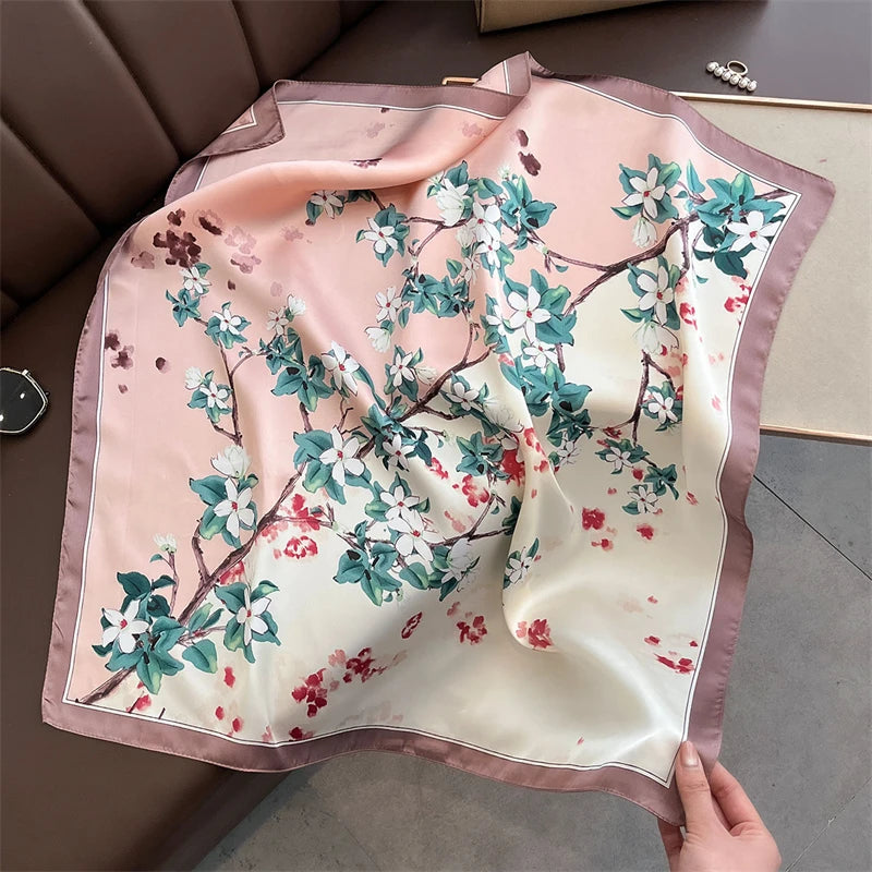Foulard Carré Imprimé Floral 70×70 cm – Léger & Multicolore, Femme MYNELIA