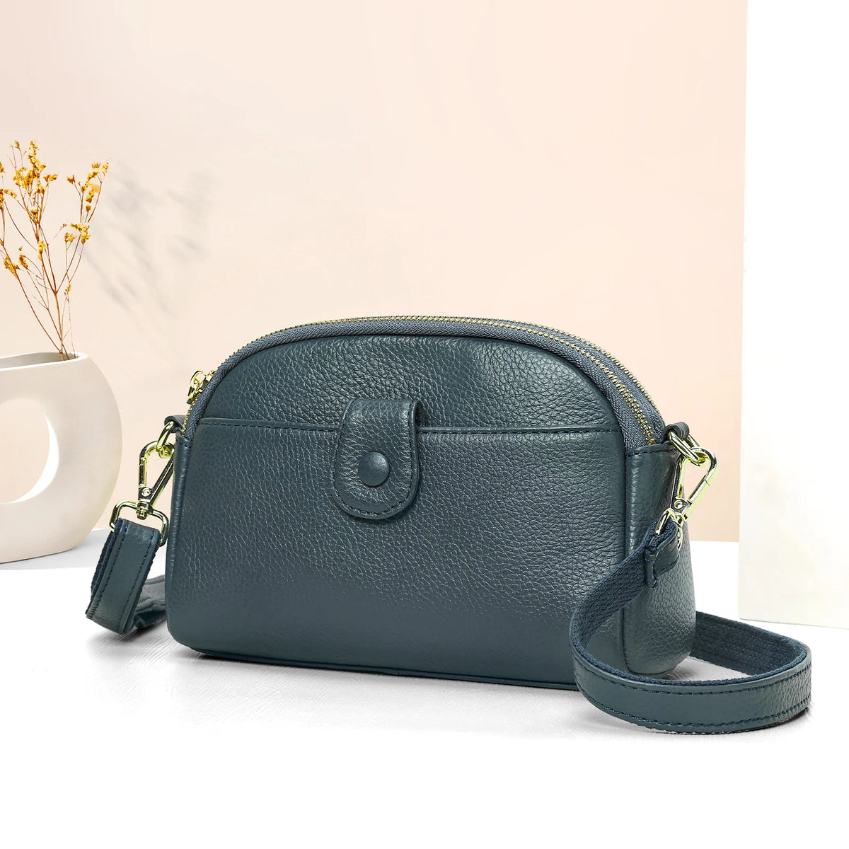 Petit sac épaule en cuir de vachette à poches intérieures