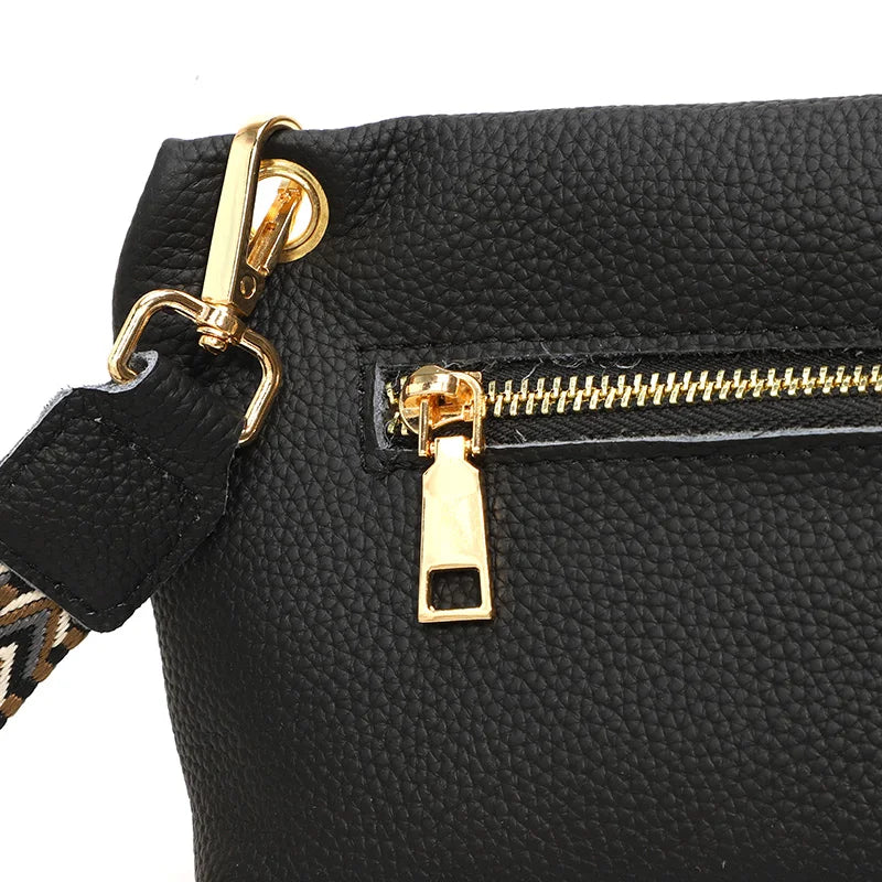Tasche aus Leder mit Nieten & Pailletten – Trendige Clutch