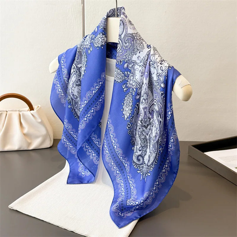 Foulard Carré Femme Motif Paisley – 70×70 cm, Doux & Multicolore MYNELIA