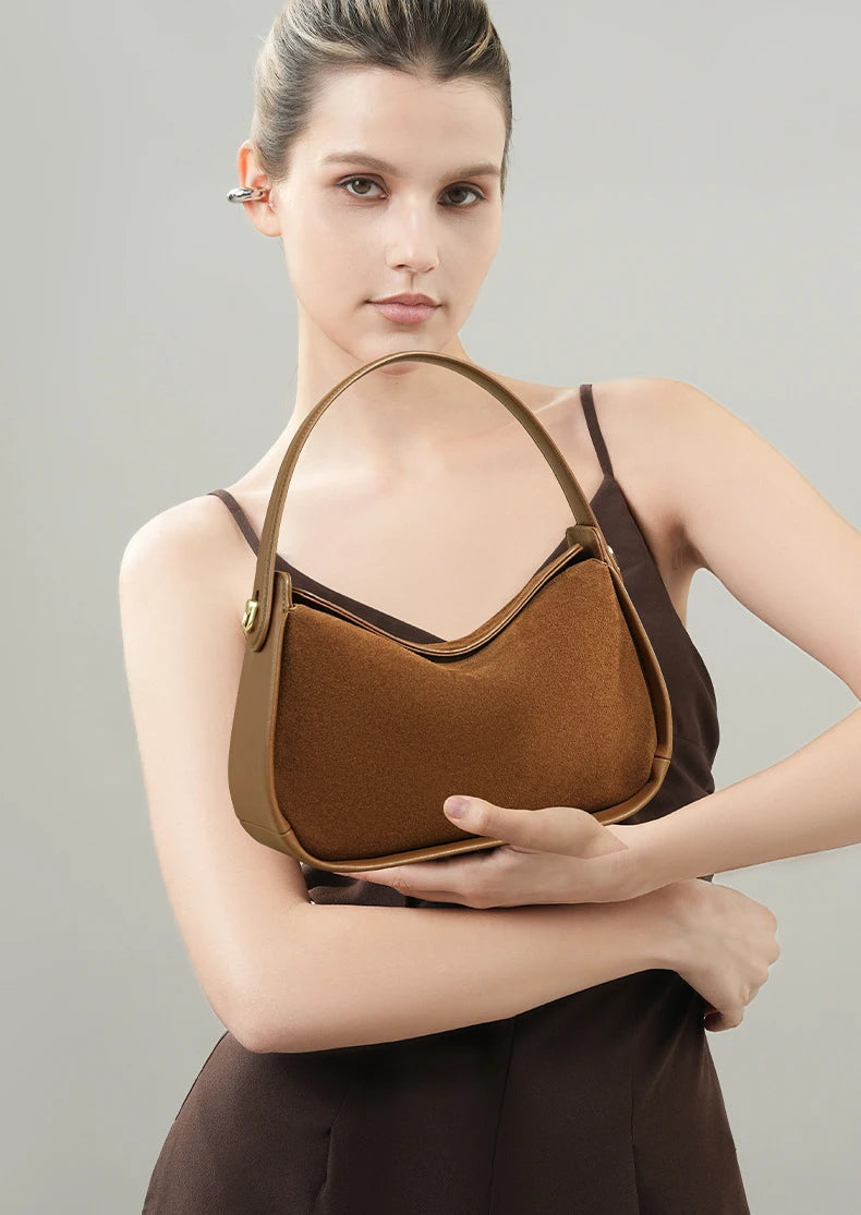 Sac à main bandoulière en daim Cuir -Design unique forme coussin MYNELIA