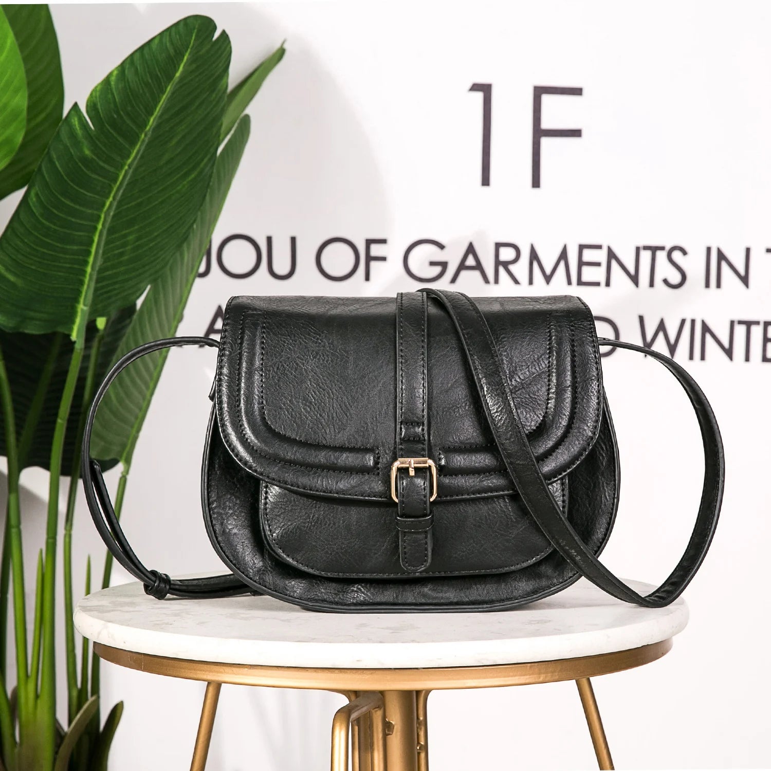 Sac à main Crossbody Cuir PU – Style Boho Selle,Décoration Frondée MYNELIA