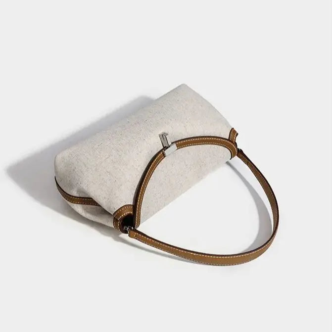 Sac à main Minimaliste-Cuir verni — Le Quotidien Épuré MYNELIA