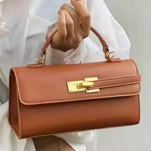 Sac à Main Femme Cadenas – Bandoulière Amovible | MYNELIA MYNELIA