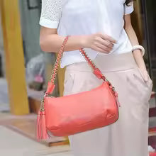 Sac à bandoulière en cuir de vache véritable souple MYNELIA