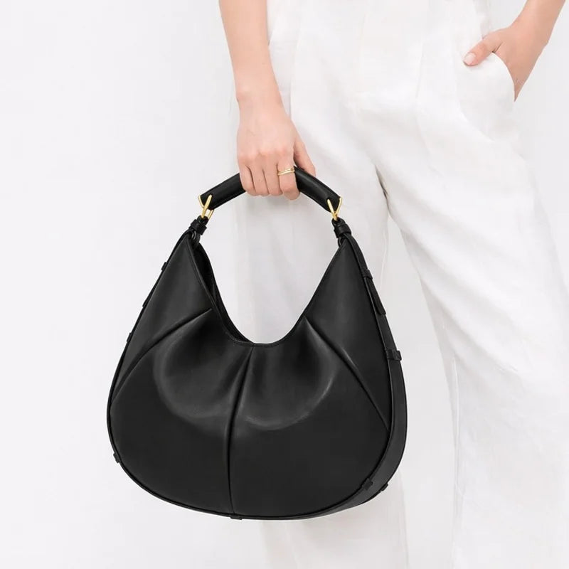 Sac croissant Paille tressée Femme – Bordures Cuir Style Bohème Chic Été & Quotidien