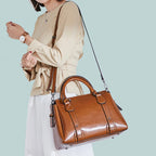 Sac à main en cuir ciré Oil Wax – Fermeture zip, Port multiple