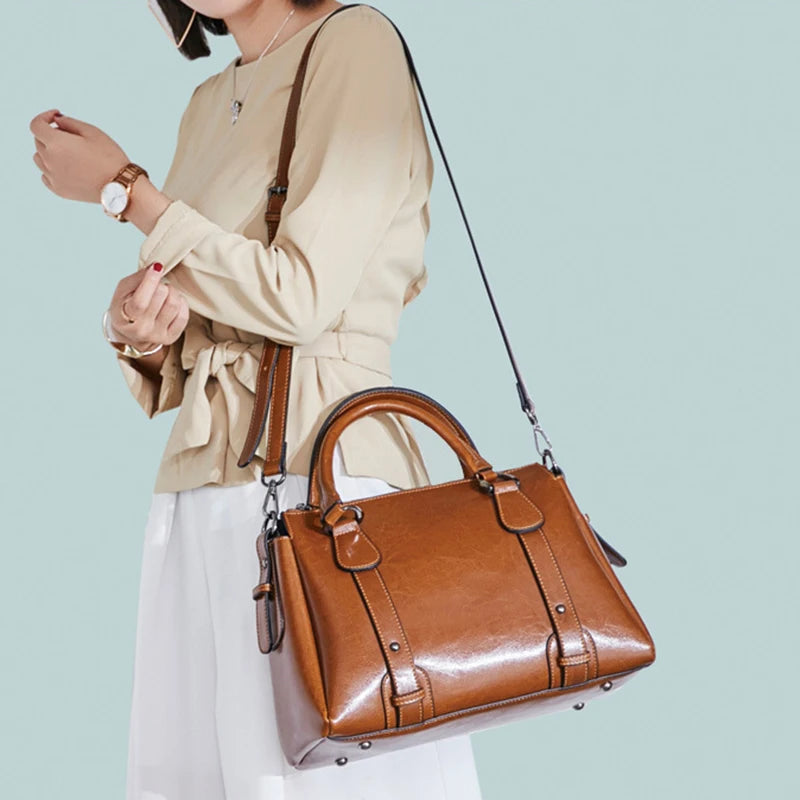 Sac à main en cuir ciré Oil Wax – Fermeture zip, Port multiple