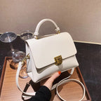 Sac à main vintage–Bandoulière fermoir doré style rétro chic MYNELIA