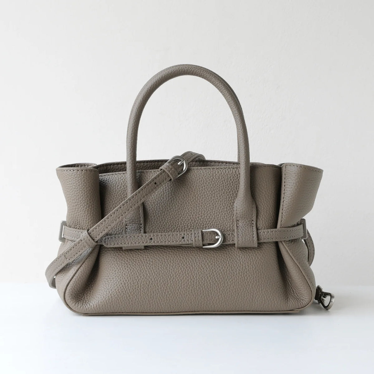 Damenhandtasche aus echtem Leder, neue Nischendamentasche, einfache Gürtelschnalle aus echtem Leder, modische Schulter-Umhängetasche