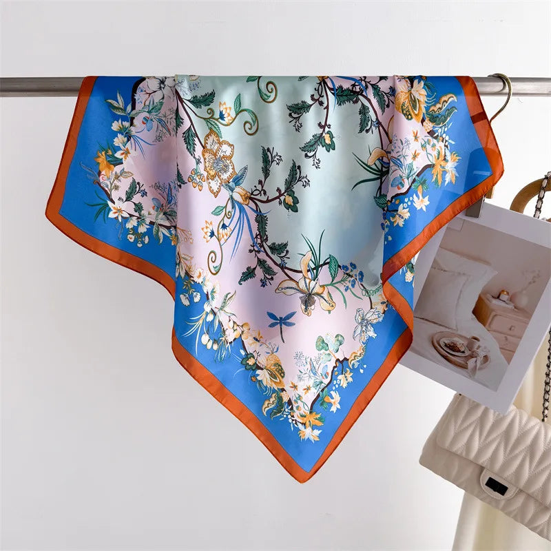 Foulard Carré Imprimé Floral 70×70 cm – Léger & Multicolore, Femme MYNELIA