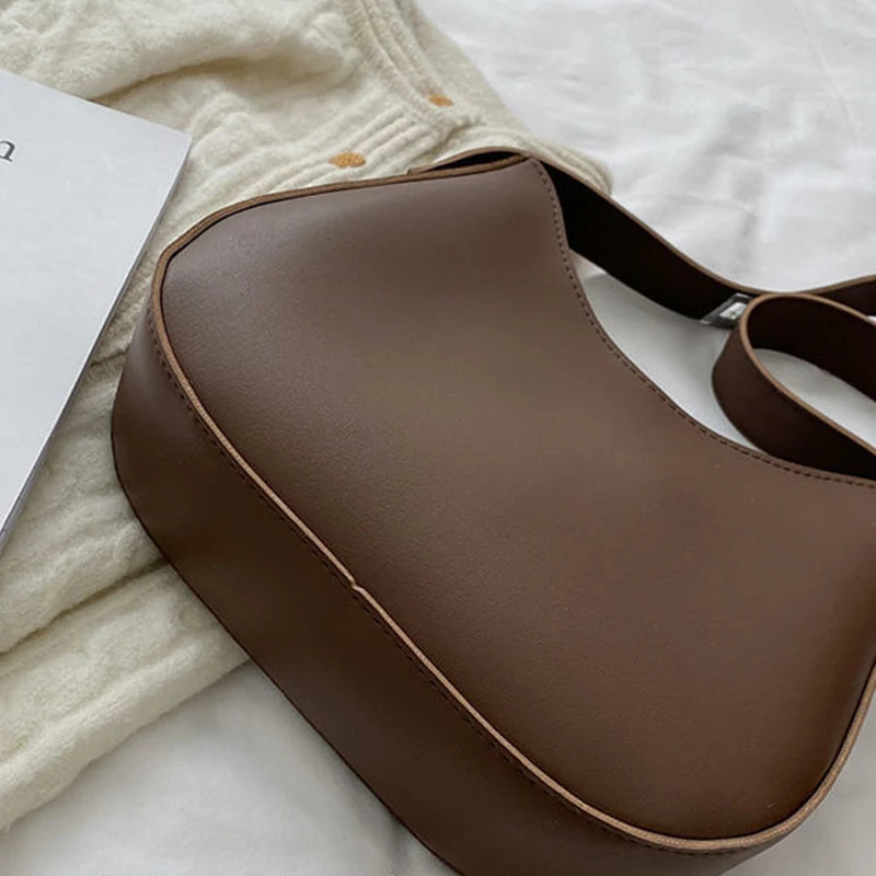 Sac à main Hobo cuir souple — La Désinvolture Élégante MYNELIA