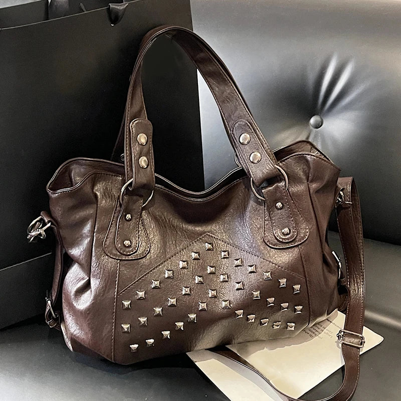 Niet Punk Handtaschen mit großem Fassungsvermögen Hochwertige Robuste Weiche Leder Casual Tragetasche Schulter Umhängetaschen Täglich Pendeln Reisen