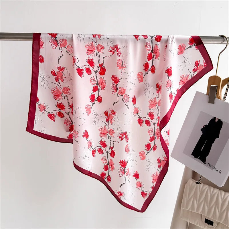 Foulard Carré Imprimé Floral 70×70 cm – Léger & Multicolore, Femme MYNELIA