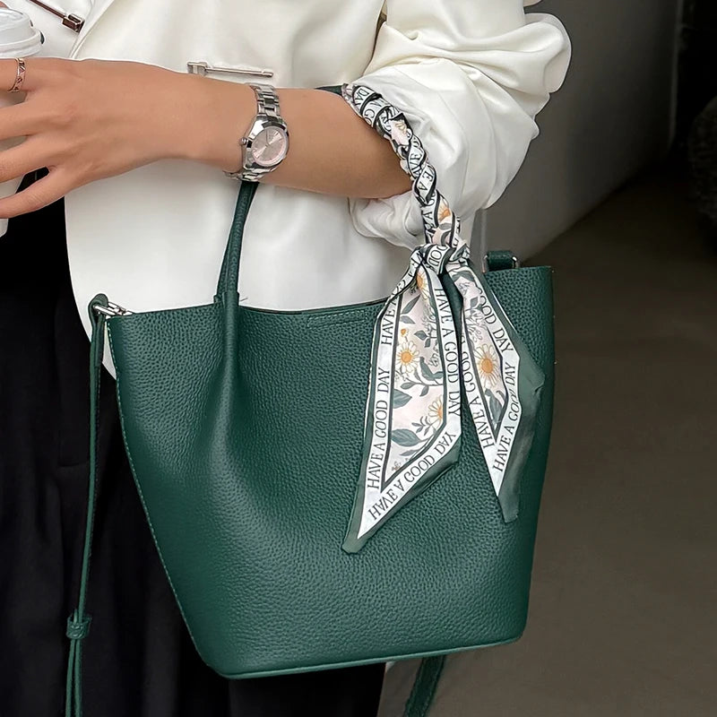Sac Tote Cuir Véritable Ruban Décoratif Espaces Intérieurs