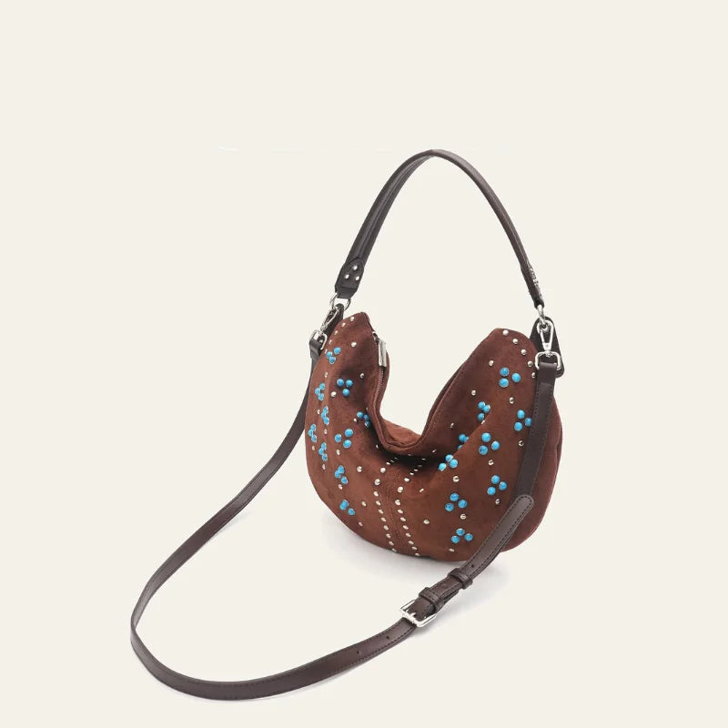 Sac à main demi-lune en daim avec rivets -Style rétro MYNELIA
