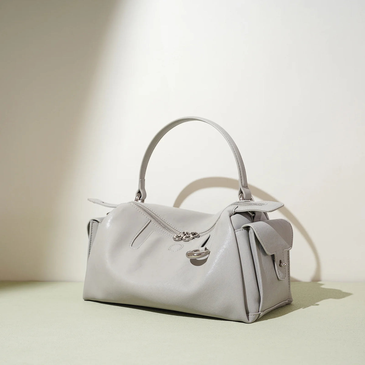 Handtasche aus echtem Leder, neues Nischen-Design 2025, modische Kissen-Tasche aus Rindsleder, einfache Umhängetasche für Damen