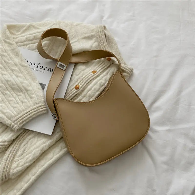 Sac à main Hobo cuir souple — La Désinvolture Élégante MYNELIA