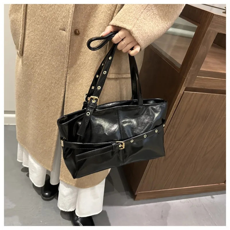 Sac à main boucle ceinture — Cabas vintage femme | Grande capacité & Épaule MYNELIA