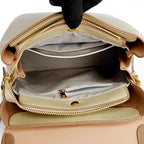 Sac à Dos Cuir PU Femme – Grande Capacité, Anti-Vol & Rivets MYNELIA