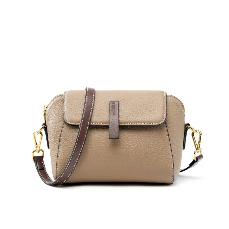 Sac bandoulière en cuir de vache véritable-Fermeture Zip & Finitions dorées MYNELIA