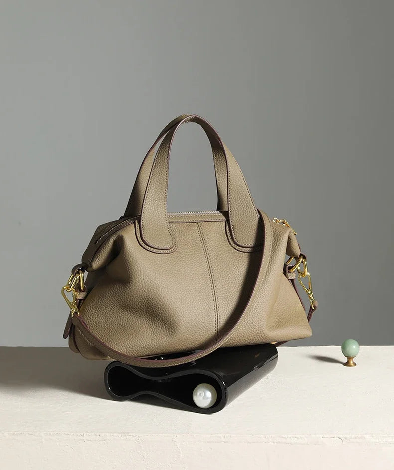 Sac à main en cuir véritable  – Élégance Intemporelle MYNELIA